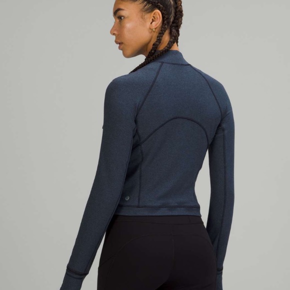 Lululemon Rulu Cropped Half-Zip (M) (Heathered True Navy / Black) (2022) - Picture 6 of 8